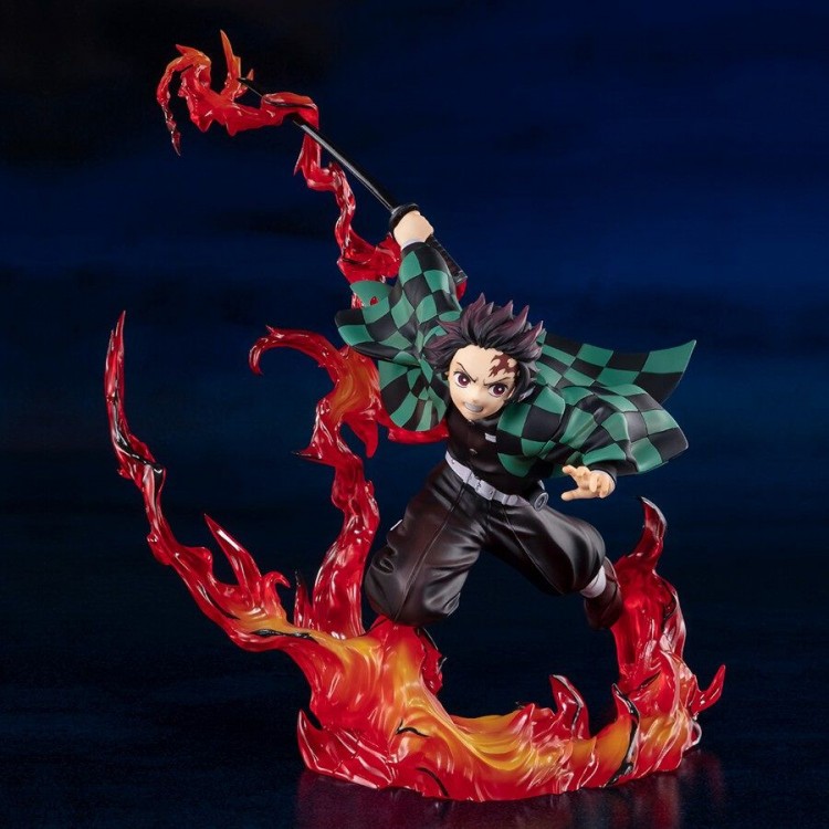 FIGURINE DEMON SLAYER KAMADO TANJIRO